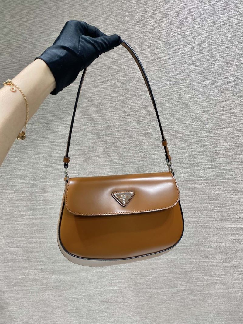 Pra*a hobo bags